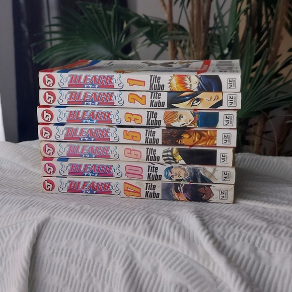 Bleach manga lot - Picture 2 of 2